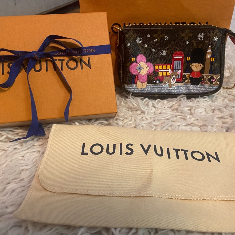 Louis Vuitton Pochette Accessories 2021 Xmas Limited Edition Red Canvas Wristlet